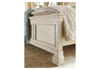 Bolanburg Queen Panel Bed with 2 Nightstands